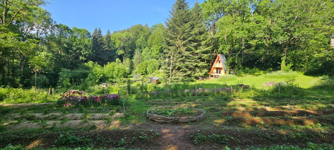 vue d'ensemble ferme lapiousou